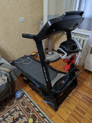 Продается беговая дорожка