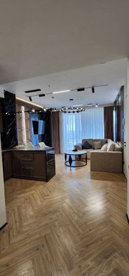 Представляем вашему вниманию аренду 2 ком кв в жк PARKWOOD метро ойбек