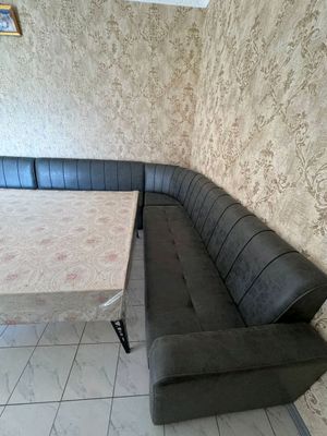 Yumshoq mebel ugalok