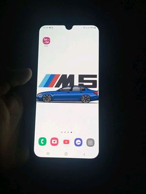 telefon nomi a 40 holati rasmda kõrsatilgan