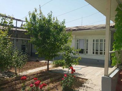 Uy Sotiladi: Toshkent shahri, Yunusobod tumanida 6 xonali uy 3.45