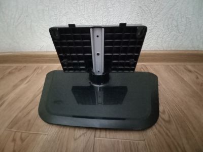 Подставка под телевизор