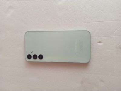 Samsung a24 128/6