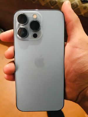 Iphone 13 pro blue