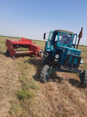 T 40 traktori pirs padborchik sotiladi ishga tayor aybi yoq