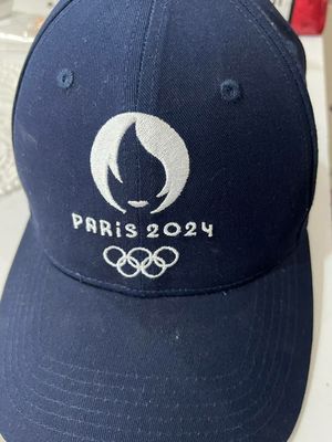 Paris 2024 kepka