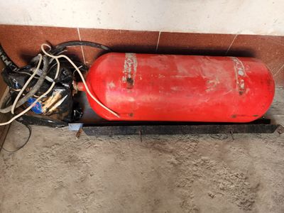 Metan gaz polni kampelik 4 yevro