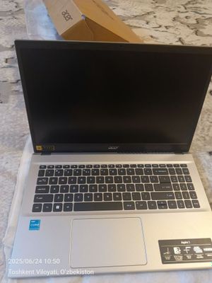 Acer noutbook sotiladi