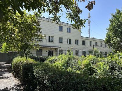 Продается Здание 41 сотки Янги Узбекистан 8 км Коммерческое помещение