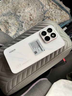 Honor x 8c Sotiladi srochno