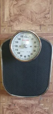 Весы напольные механические