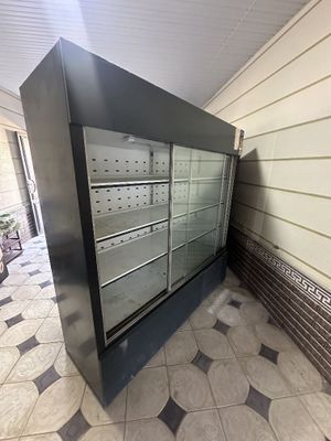 Холодильник озик овкат магазинига