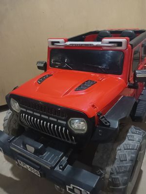 Detski moshina jeep