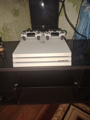 PS 4 pro ideal holatda srochna