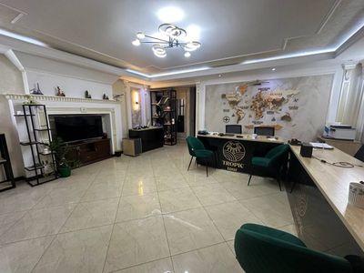 Аренда помещения 90кв на Ц 1 с ремонтом с парковкой!!!