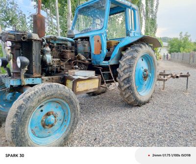 Mtz-80 traktori soz holatda
