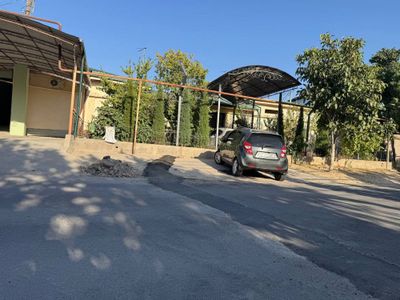 Uchtepa Tumani Jurjoniy Maxallada Uy sotiladi