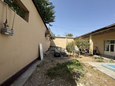 Сдаётся земля в аренду.