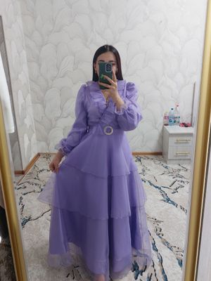 Либос 1 марта кийлган уйта тургани учун сотяпман