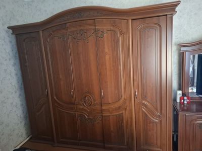 Spalniy mebel shfaner