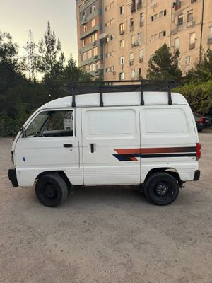 Damas van sotiladi 1993 yil
