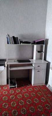 Компьютер стол, парта, письменный, stol, parta JUDA YAXSHI holatda