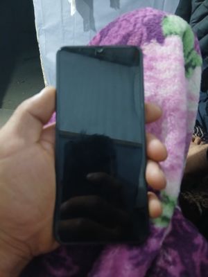 Realmi c61