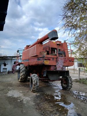 CASE ||| 2366 AXIAL-FLOW 2003