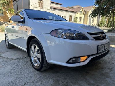 Жентра Ласетти автомат