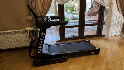 Беговая дорожка от Powergym