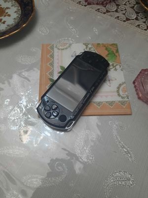 Psp Sotiladi 64 GB