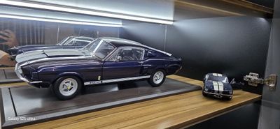 Масштабная модель 1-8 Ford Mustang GT 500