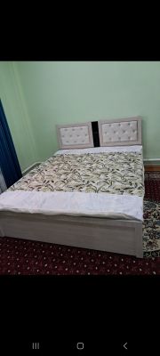 Komplekt spalniy mebel satiladi.