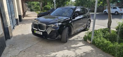 BMW ix1 M Немец
