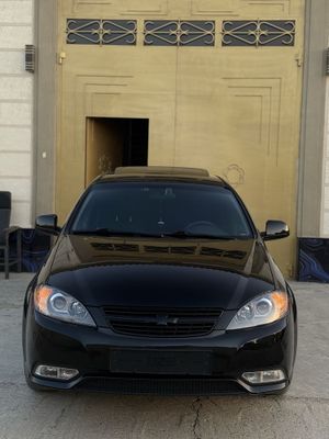 Chevrolet Gentra qora GBO