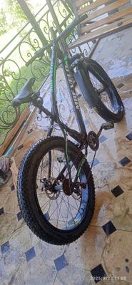 Velodiped Sotiladi sportivni