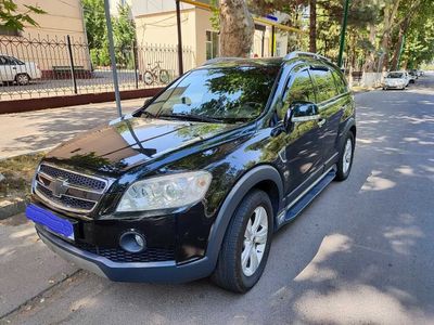 продаётся своя каптива 2009