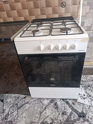 Gaz plita sotiladi