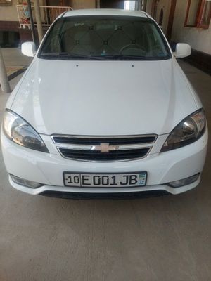 Jentra sotiladi 1 pozitsiya