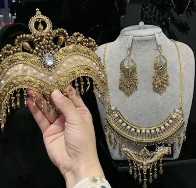 qoshtila