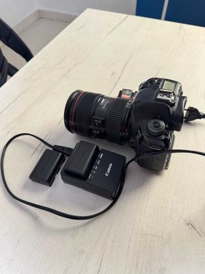 Canon 5D mark IV