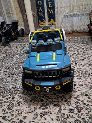 Jeep большая машина
