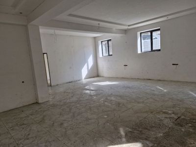 Office uchun 85 m2 yangi qurilgan noturar joy sotiladi