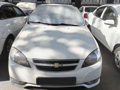 Lacetti tez sotiladi