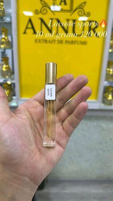 200xil hidagi origan Extra De Parfumelar raspiv