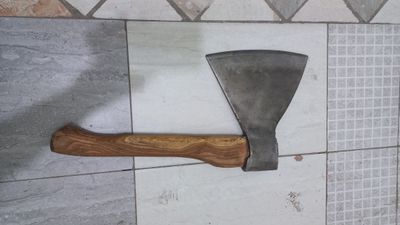 Тапор (bolta) сотилади