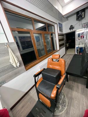 сартарошхона сдаётся в аренду
