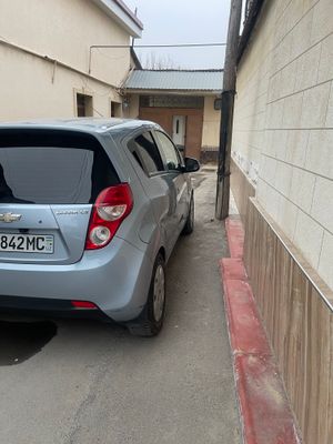 Spark a/t sotiladi