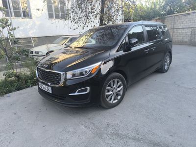 Kia carnival 2020.yil benzin + Gaz bor