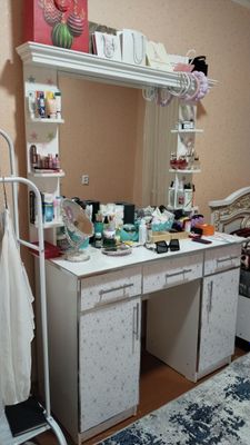 продается тумба срочно